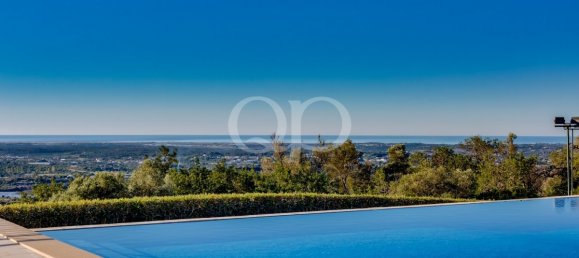 5 bedrooms Villa in Faro, Portugal No. 91988 2