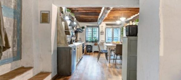 4 rooms House in Camaiore, Italy No. 235605 12