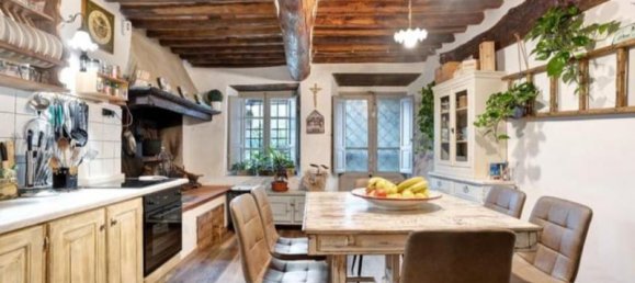 4 rooms House in Camaiore, Italy No. 235605 13