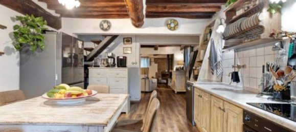 4 rooms House in Camaiore, Italy No. 235605 15