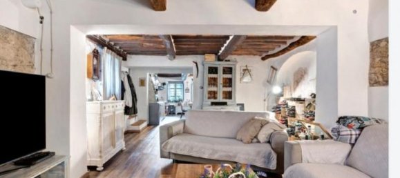 4 rooms House in Camaiore, Italy No. 235605 9