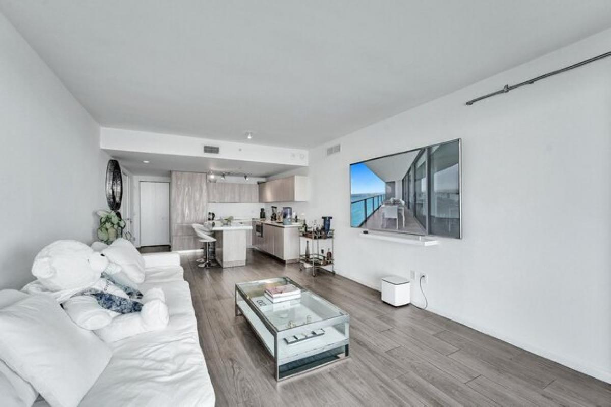 3 Schlafzimmer Haus in Miami, USA, Nr. 230123