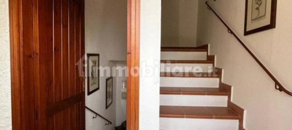 5 bedrooms Villa in Alta Valle Intelvi, Italy No. 10054 16