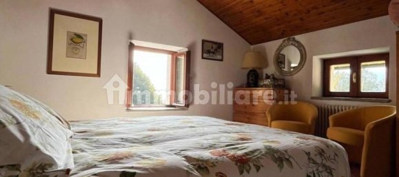 5 bedrooms Villa in Alta Valle Intelvi, Italy No. 10054 25