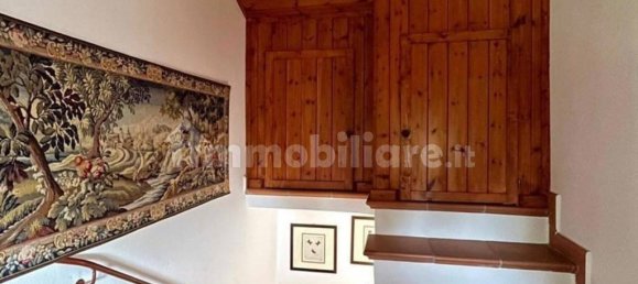 5 bedrooms Villa in Alta Valle Intelvi, Italy No. 10054 17
