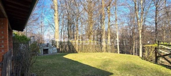 5 bedrooms Villa in Alta Valle Intelvi, Italy No. 10054 40