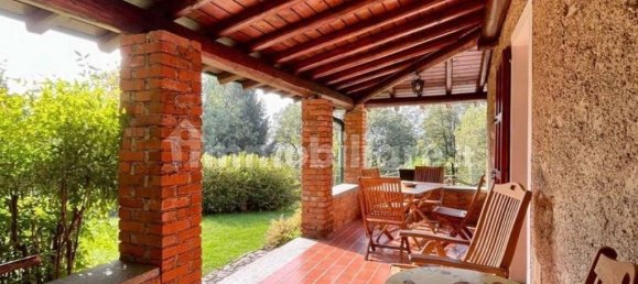 5 bedrooms Villa in Alta Valle Intelvi, Italy No. 10054 3