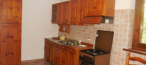3 bedrooms Villa in L'Aquila, Italy No. 308656 12