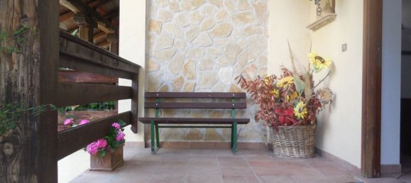 3 bedrooms Villa in L'Aquila, Italy No. 308656 6