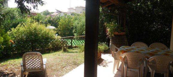 3 bedrooms Villa in L'Aquila, Italy No. 308656 22