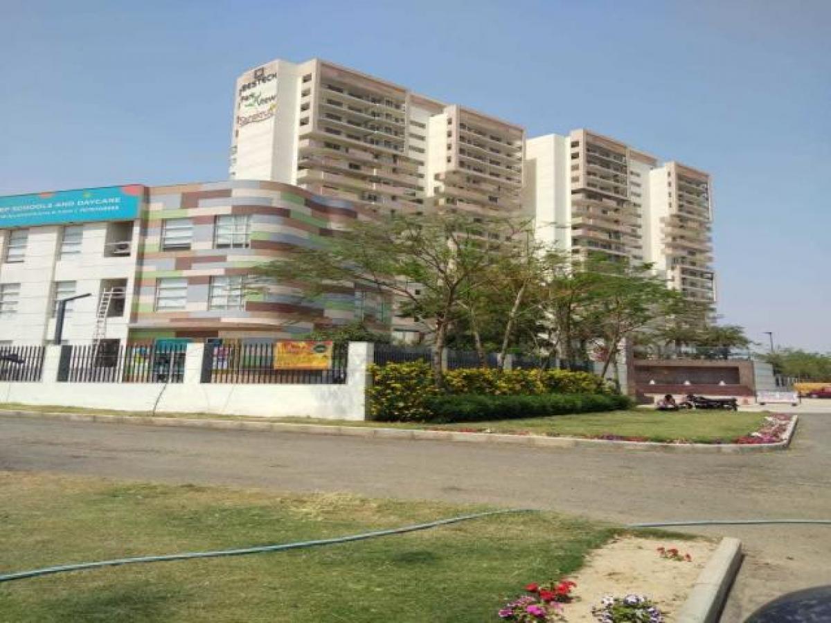 Дом с 3 спальнями в Гургаон, Индия № 13853