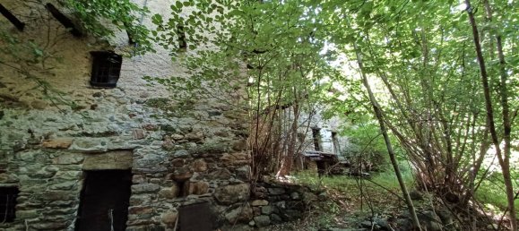 3 bedrooms House in Pont Saint Martin, Italy No. 291711 2