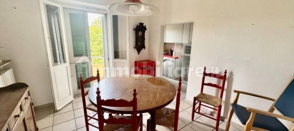 2 Schlafzimmer Wohnung in Pontedera, Italy, Nr. 275492 13