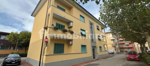 2 Schlafzimmer Wohnung in Pontedera, Italy, Nr. 275492 6