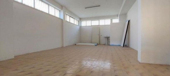 231m² Commercial property in Ascoli Piceno, Italy No. 369894 9