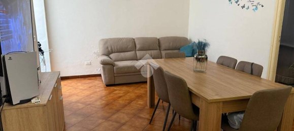 1 bedroom Apartment in Palermo, Italy No. 270573 3
