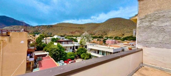 1 bedroom Apartment in Palermo, Italy No. 270573 5