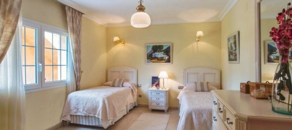 Вилла с 6 спальнями в Марбелья, Испания № 137178 12