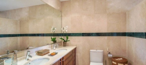 Вилла с 6 спальнями в Марбелья, Испания № 137178 18