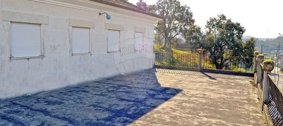 4 Schlafzimmer Haus in Lordelo, Portugal, Nr. 21570 27