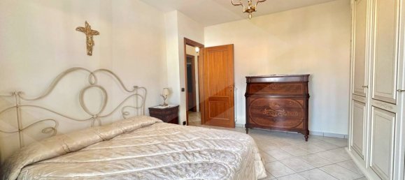 4غرفة فيلا في Giugliano in Campania, Italy رقم 23083 12