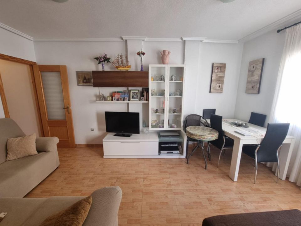 2 Schlafzimmer Wohnung in Torrevieja, Spain, Nr. 275797