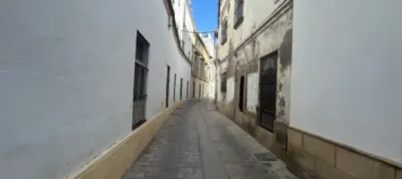 Casa T5 em Jerez de la Frontera, Spain N.º 172556 5