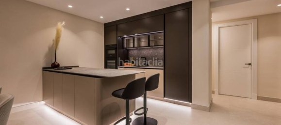 3 bedrooms Apartment in Estepona, Spain No. 121427 4