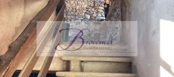 6-Zimmer Wohnung in Castello Cabiaglio, Italy, Nr. 160935 8