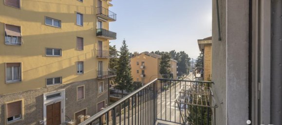 Apartamento de 4 divisões em Macerata, Italy N.º 14587 13