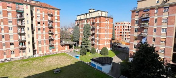 2 chambres Appartement à Milan, Italy No. 360544 4