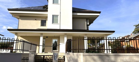 Studio in Macerata, Italy, Nr. 206888 6