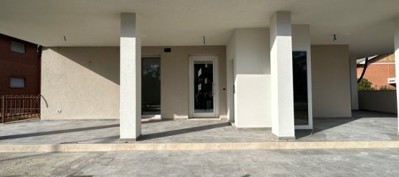 Studio in Macerata, Italy, Nr. 206888 24