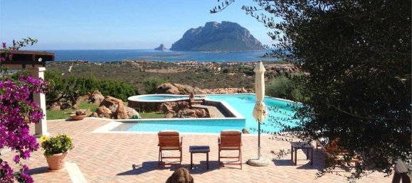 6 bedrooms Villa in Loiri Porto San Paolo, Italy No. 58747 8