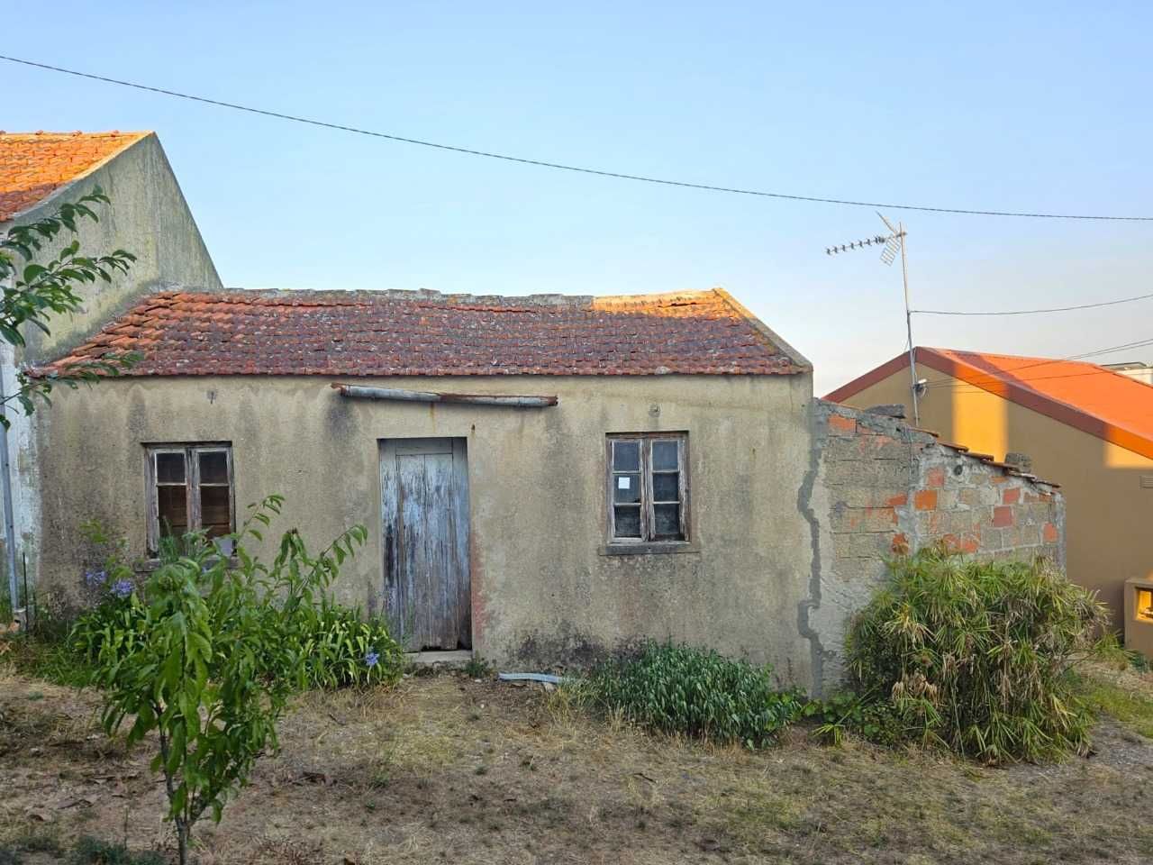 3 غرف نوم منزل في Tavarede, Portugal رقم 260044