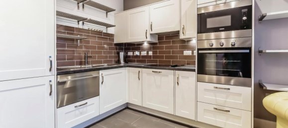 1 bedroom Apartment in Purley, United Kingdom No. 8078 11