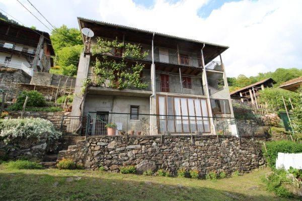 6-salle Maison à Varallo, Italy No. 149984