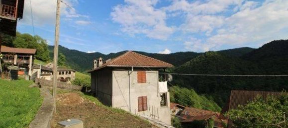 6-salle Maison à Varallo, Italy No. 149984 14