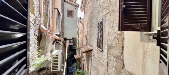 3 bedrooms Apartment in Poli, Italy No. 313722 2