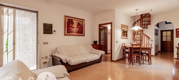 6غرفة منزل في Cesena, Italy رقم 101541 2