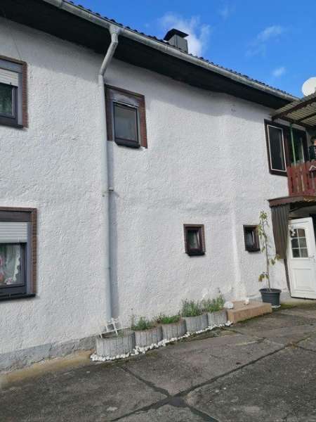 5 rooms Townhouse in Schmalkalden-Meiningen, Germany No. 200632