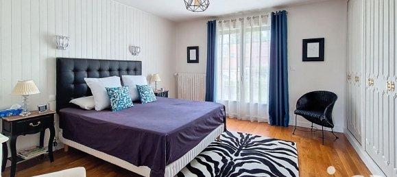 4 Schlafzimmer Haus in Sancoins, France, Nr. 286377 11