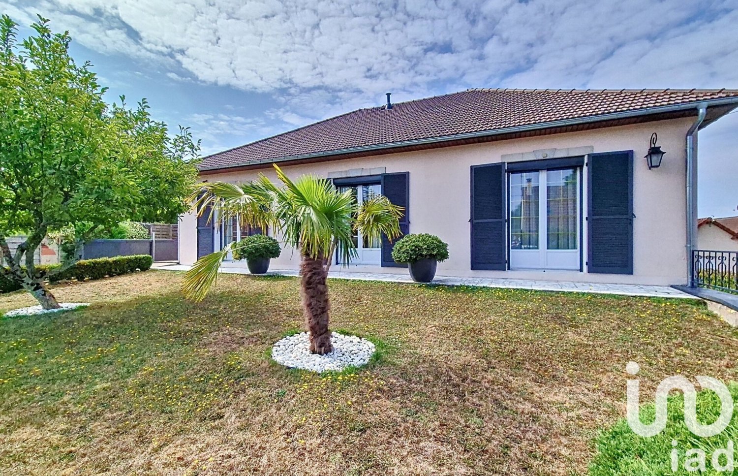 4 Schlafzimmer Haus in Sancoins, France, Nr. 286377