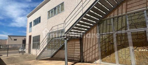 Armazém em Olbia, Italy 2339 m² N.º 350762 3