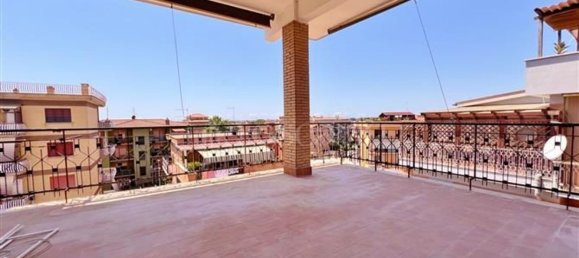 Квартира с 4 комнатами в Рим, Италия № 197576 2