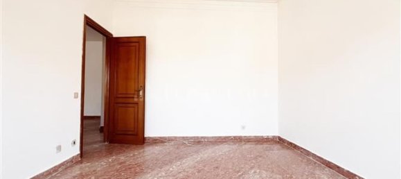 Квартира с 4 комнатами в Рим, Италия № 197576 22