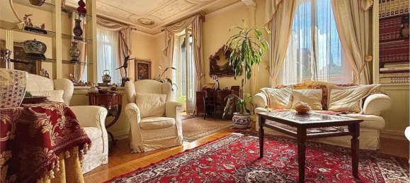 4 rooms Apartment in Milan, Italy No. 261210 3
