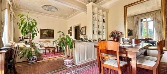 4 rooms Apartment in Milan, Italy No. 261210 10