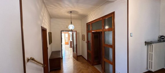 Вилла с 5 комнатами в Мармироло, Италия № 151464 14