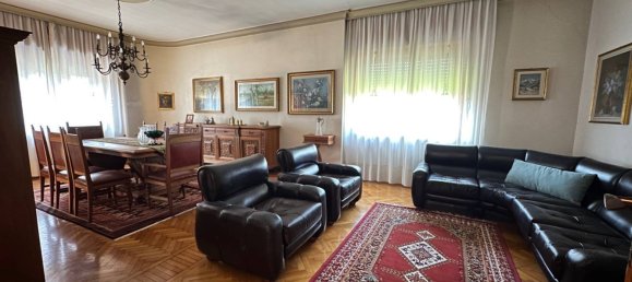 Вилла с 5 комнатами в Мармироло, Италия № 151464 16